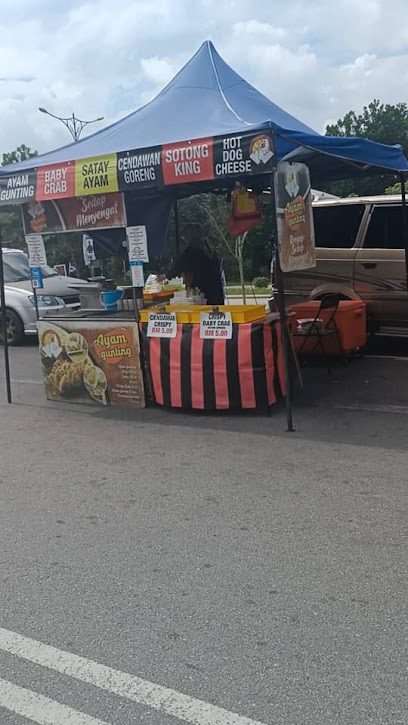 AYAM GUNTING PASAR MALAM PUTRA POINT BANDAR BARU NILAI HARI ISNIN — Seremban, Negeri Sembilan