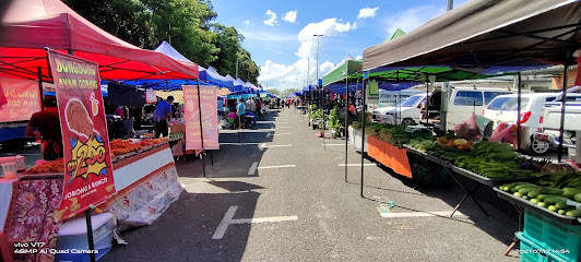 Cat's Walk Street Weekend Market — Kuching, Sarawak