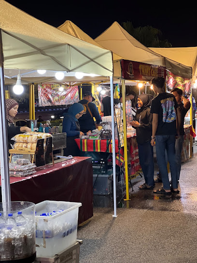 Melaka Mall Night Market — Malacca, Malacca