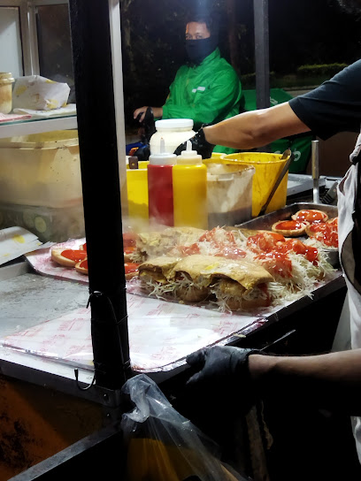 Pasar Malam Desa Cempaka — Nilai, Negeri Sembilan