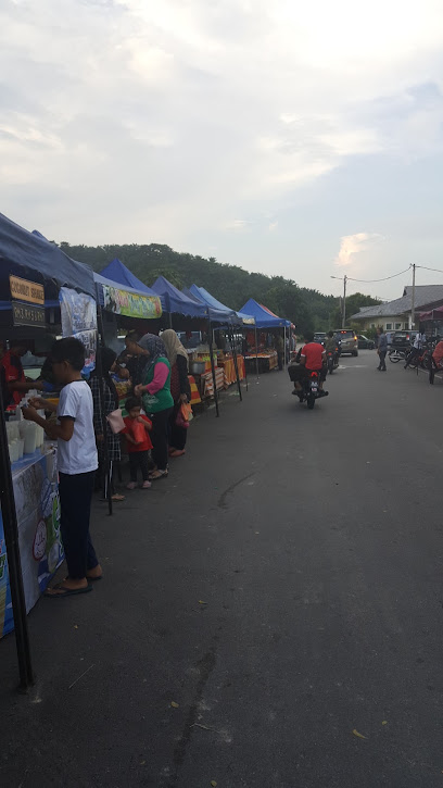 Pasar Malam Desa Pinggiran Putra — Kajang, Selangor