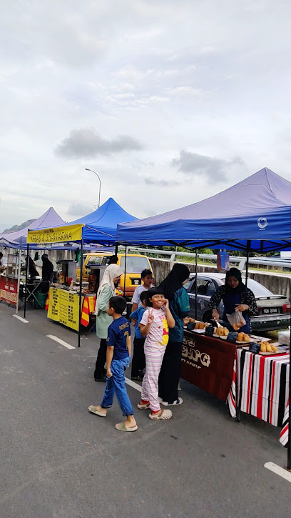 Pasar Malam KG Tok Elong, Selasa — Bukit Mertajam, Penang