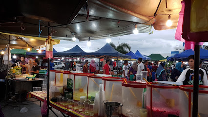 Saturday/Sunday Night Market Seri Manjung — Seri Manjung, Perak