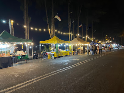 Street Market @ Pantai Eye On Melaka — Kota Syahbandar, Malacca