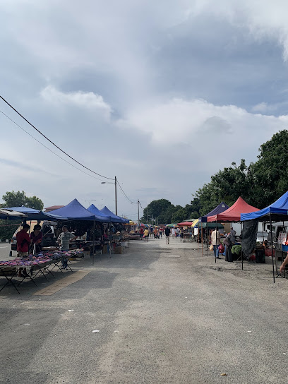 Tuesday Pasar Malam Ujong Pasir — Ujong Pasir, Malacca